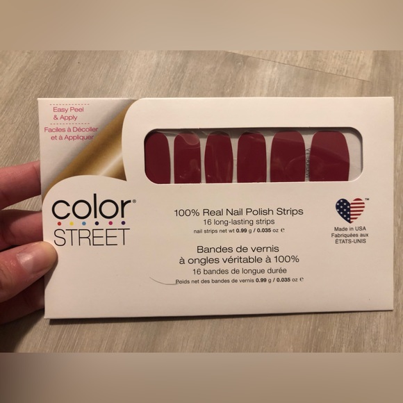 Color Street Nails- Munich Mulberry - Picture 2 of 6